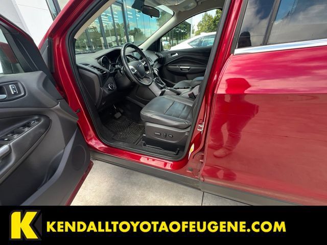 Used 2016 Ford Escape SE w/ SE Leather Comfort Package AWD/4WD image 5