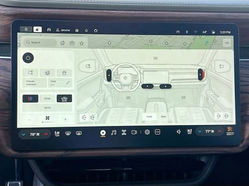 Used 2022 Rivian R1T Adventure image 23