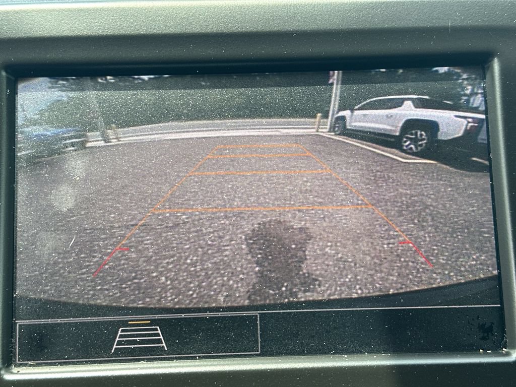 Used 2024 Chevrolet Equinox LT AWD/4WD image 24