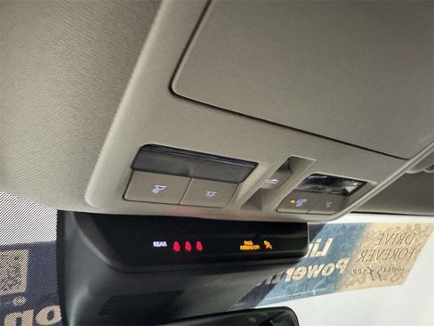 Used 2023 MAZDA CX-50 2.5 S w/ Preferred Plus Pkg image 28