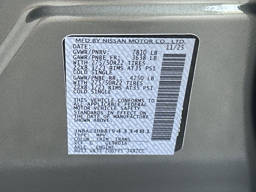 Certified 2026 INFINITI QX80 4WD w/ Sport Exterior Package image 32