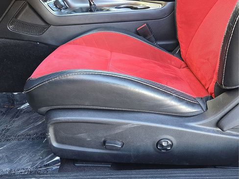 Used 2017 Dodge Challenger SRT Hellcat image 21