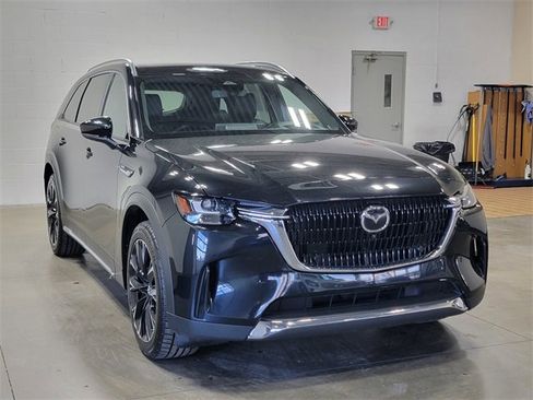 Certified 2024 MAZDA CX-90 Plug-In Hybrid w/ Premium Plus image 4