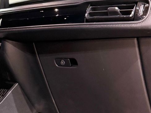 Used 2023 Lincoln Aviator 2WD w/ Premium Package image 56