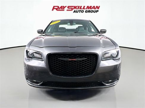 Used 2022 Chrysler 300 S image 2