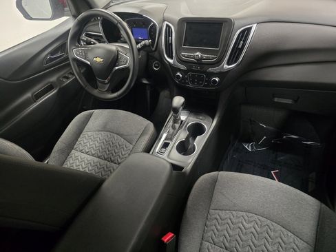 Used 2023 Chevrolet Equinox LT image 19