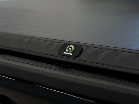 Used 2024 Toyota Tacoma 4x4 Double Cab image 16