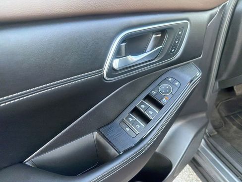 Certified 2023 Nissan Rogue Platinum w/ Platinum Premium Package image 16