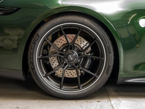 Certified 2026 Porsche 911 GT3 RWD image 17
