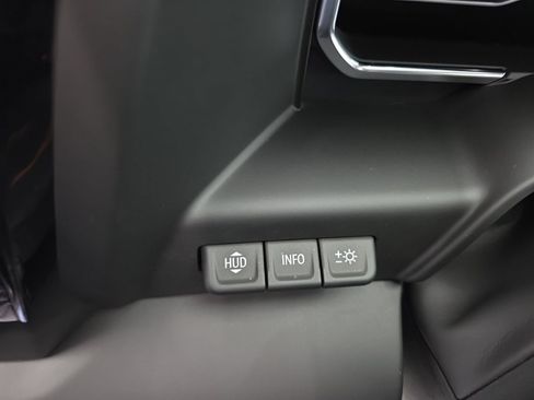 Used 2025 GMC Sierra 1500 AT4 w/ AT4 Premium Package image 40