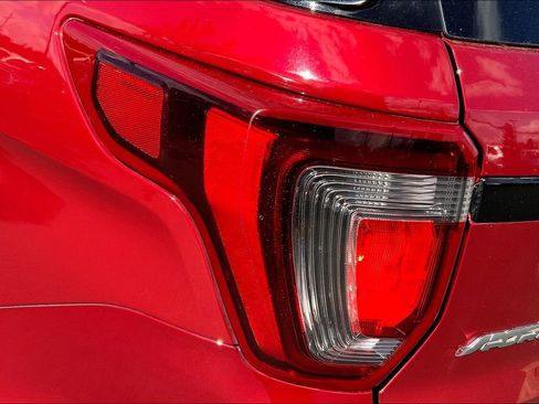 Used 2016 Ford Explorer Sport w/ Equipment Group 401A image 27