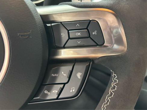 Used 2020 Ford Mustang Shelby GT500 w/ Technology Package RWD image 21