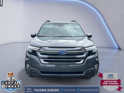 Certified 2025 Subaru Forester Premium AWD/4WD image 8