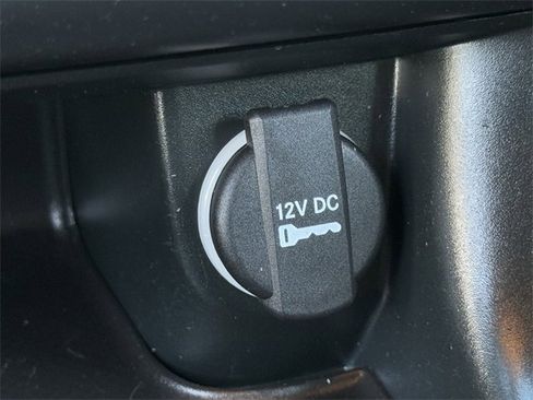 Used 2023 Dodge Charger SXT image 18