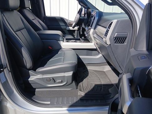 Used 2022 Ford F350 Lariat w/ Lariat Ultimate Package image 30