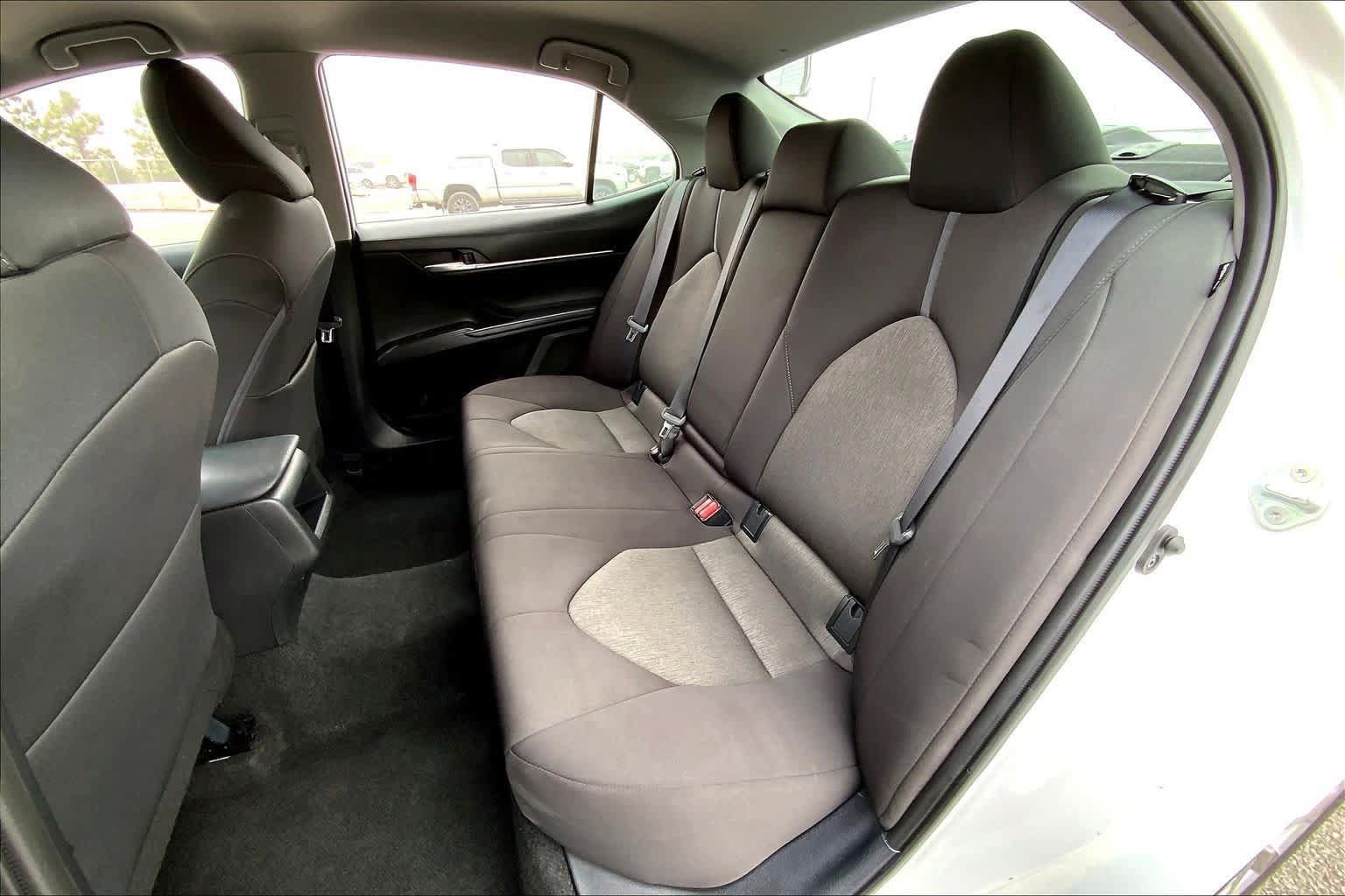 Used 2024 Toyota Camry LE FWD image 20