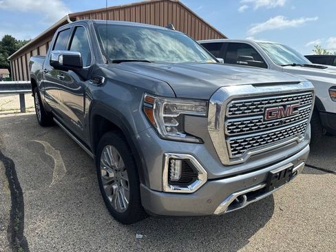 Certified 2021 GMC Sierra 1500 Denali w/ Denali Ultimate Package AWD/4WD image 3
