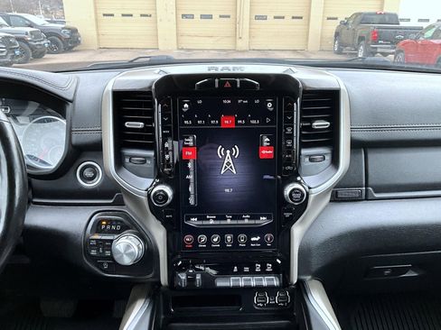 Used 2020 RAM 1500 Laramie image 14