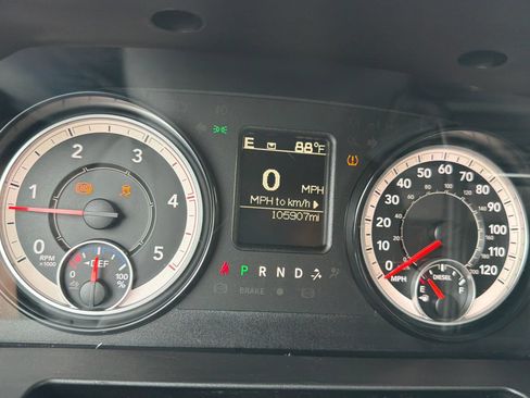 Used 2016 RAM 2500 Tradesman w/ Chrome Appearance Group AWD/4WD image 18