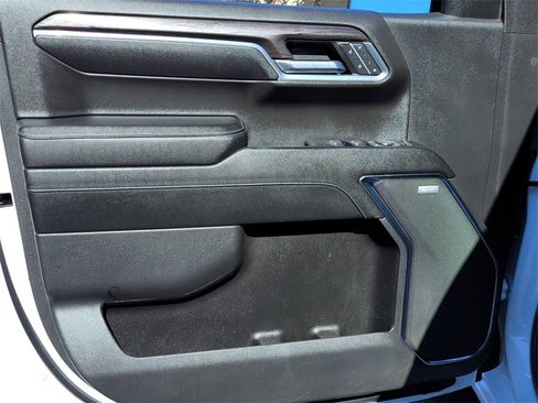 Used 2023 Chevrolet Silverado 1500 LTZ w/ LTZ Convenience Package II image 13