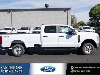 New 2026 Ford F250 XL w/ XL Chrome Package