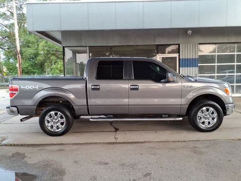Used 2013 Ford F150 XLT w/ Luxury Equipment Group AWD/4WD image 2