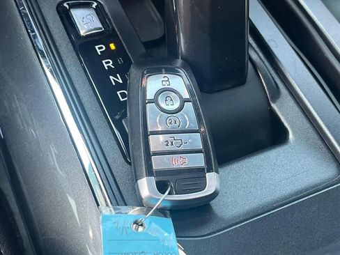 Used 2022 Ford F150 Lariat w/ Equipment Group 502A High image 20