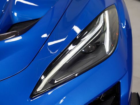 Used 2026 Chevrolet Corvette ZR1 w/ ZR1 Carbon Fiber Aero Package RWD image 16
