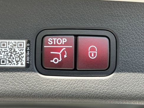 New 2026 Mercedes-Benz GLC 300 4MATIC image 25