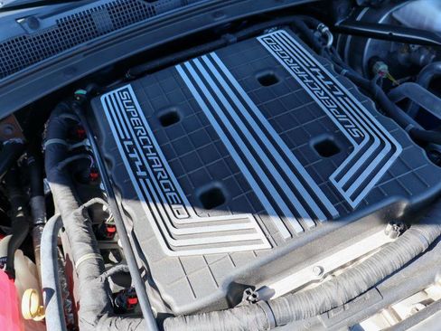 Used 2017 Chevrolet Camaro ZL1 image 13