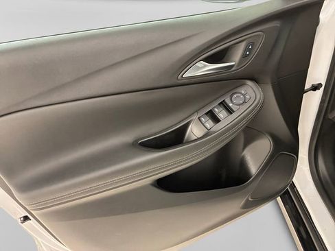 Used 2024 Buick Encore GX Sport Touring FWD image 13