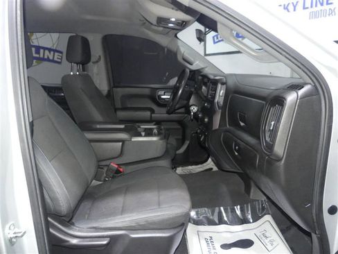 Used 2019 Chevrolet Silverado 1500 Custom Trail Boss w/ Custom Convenience Package image 20