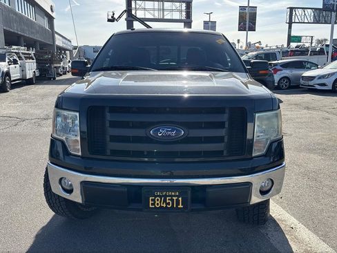 Used 2010 Ford F150 Lariat image 2