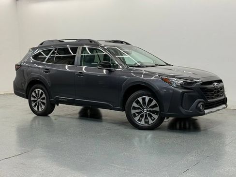 Used 2024 Subaru Outback Limited AWD/4WD image 2