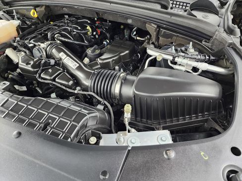 Used 2023 Jeep Grand Cherokee Limited w/ Black Appearance Package image 20