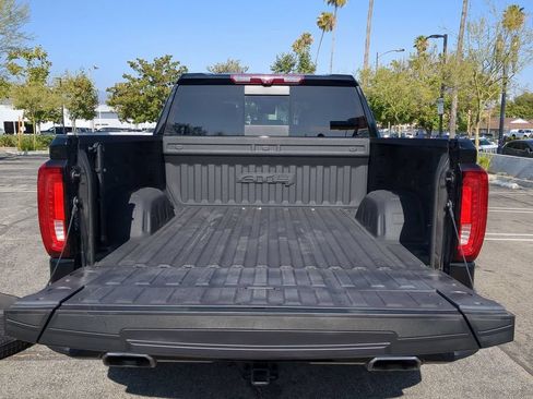 Used 2023 GMC Sierra 1500 AT4 w/ AT4 Premium Package AWD/4WD image 30