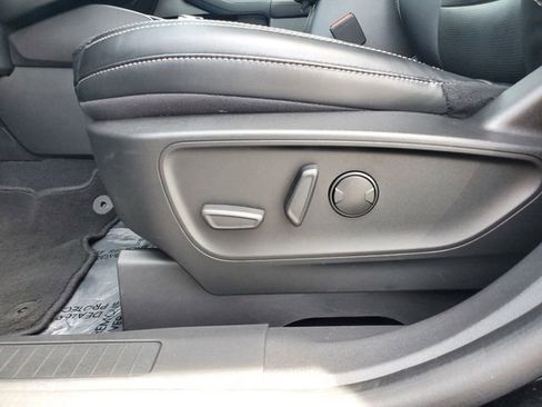 Used 2023 Ford Escape Platinum AWD/4WD image 5