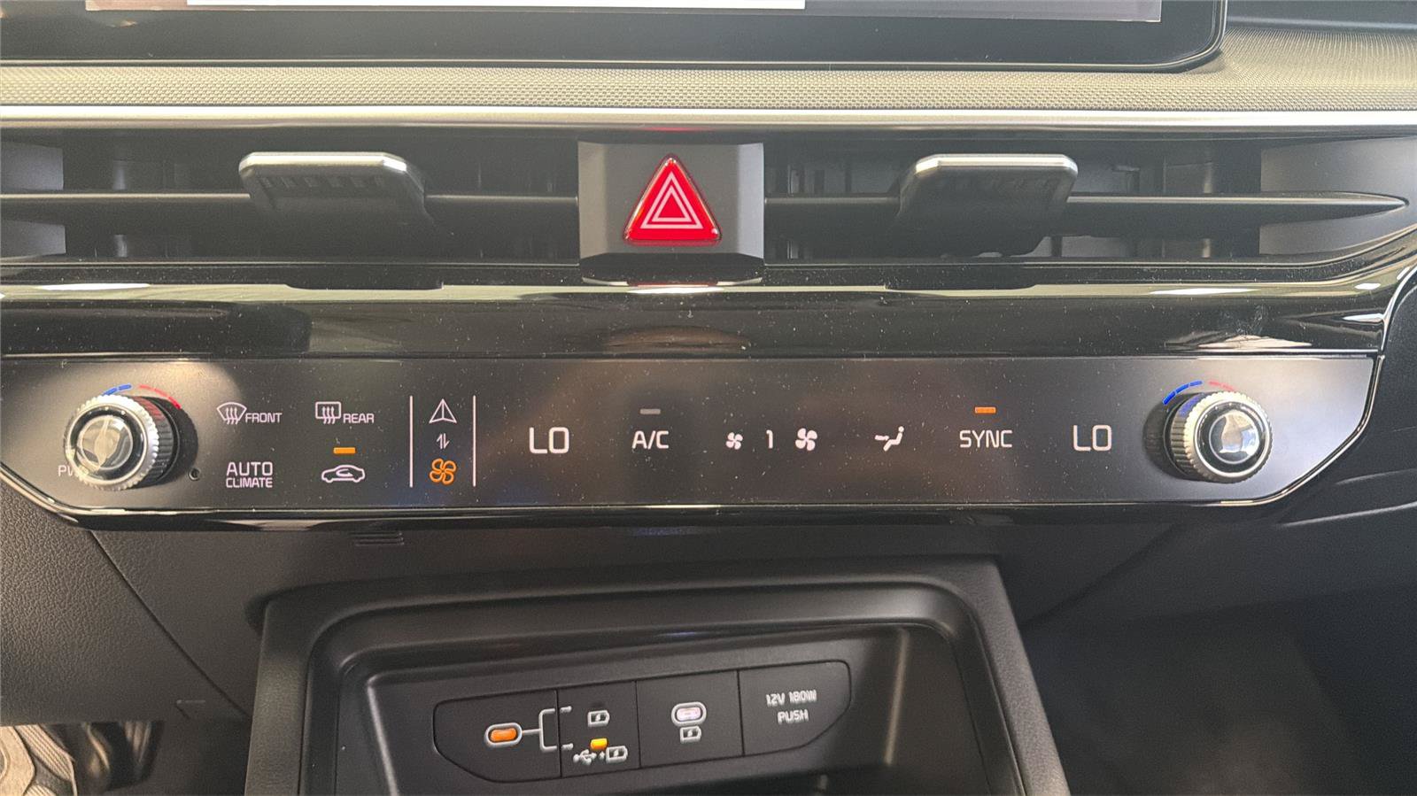 New 2026 Kia K5 LXS FWD image 18