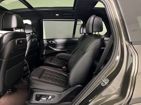 New 2026 BMW X7 xDrive40i AWD/4WD image 13