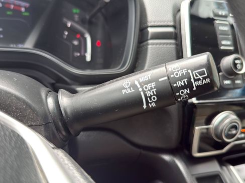 Used 2020 Honda CR-V LX image 12