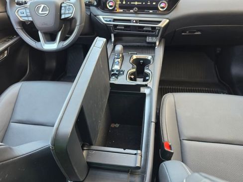 Used 2025 Lexus RX 350h w/ Convenience Package AWD/4WD image 43