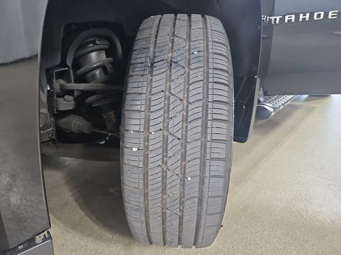 Certified 2019 Chevrolet Tahoe LS w/ Enhanced Driver Alert Package AWD/4WD image 38
