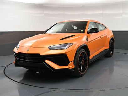 Used 2023 Lamborghini Urus S