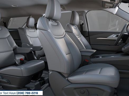 New 2025 Ford Explorer Active w/ Active Comfort Package image 29