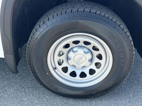 New 2026 GMC Sierra 1500 Pro w/ Pro Value Package image 31