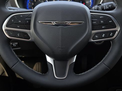 New 2026 Chrysler Voyager LX FWD image 20