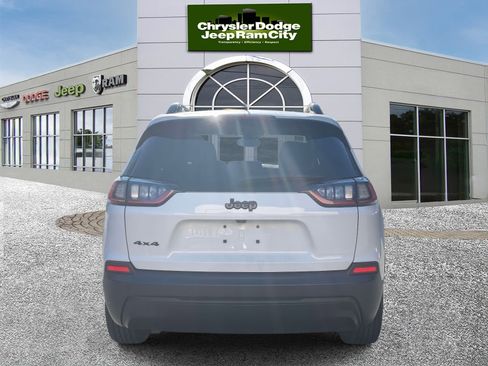 Used 2022 Jeep Cherokee 4WD Altitude image 7