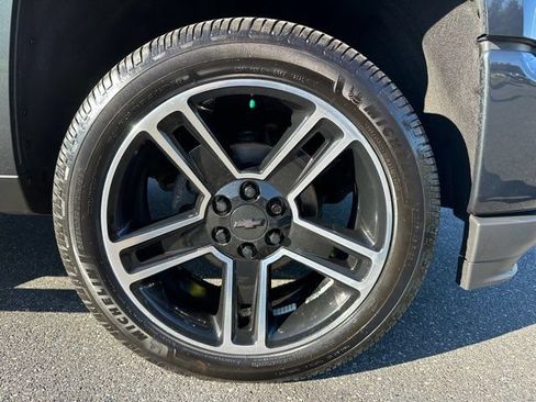 Used 2018 Chevrolet Silverado 1500 LT w/ LPO, Black Pack AWD/4WD image 34