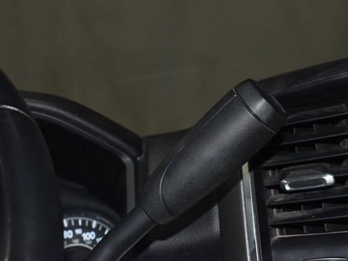 Used 2024 RAM 2500 Big Horn image 25