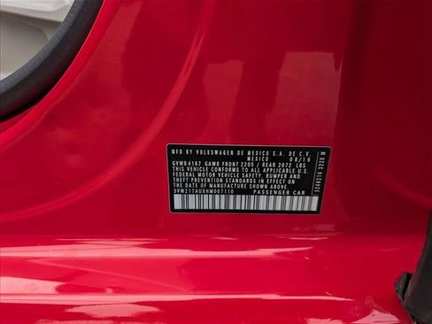 Used 2017 Volkswagen Golf Wolfsburg Edition image 21